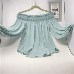 Holding Horses, off shoulder top, Sz XS